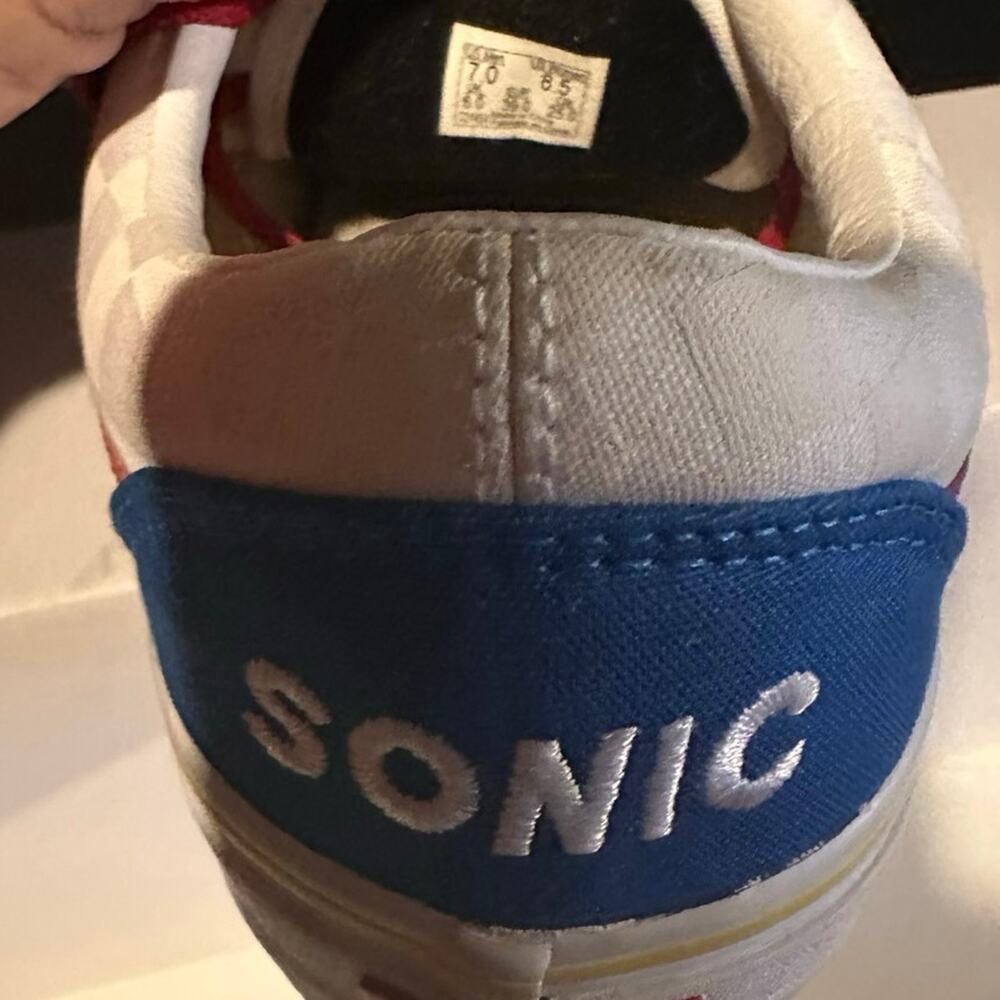 NWOT Vans x Sonic Collaboration Sneakers Red, White & Blue Women’s 8.5 Mens 7 - Picture 5 of 7